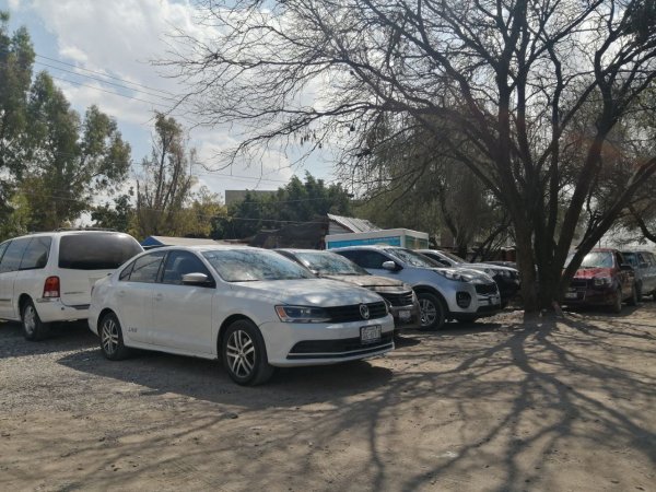 Ayuntamiento de León atenderá estacionamiento ilegal de Juzgados Civiles en León 